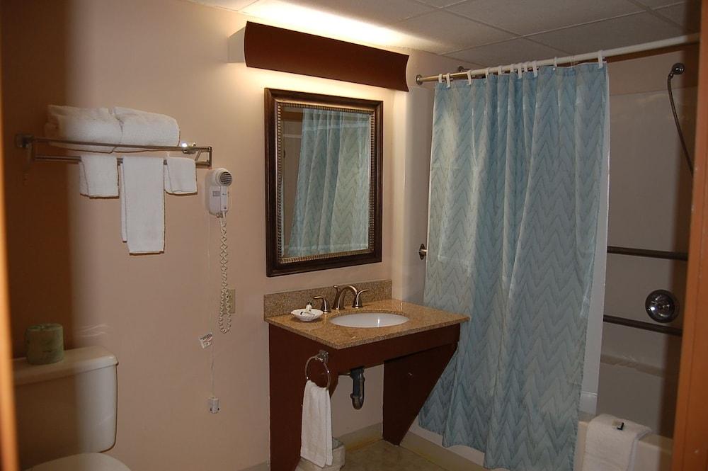 Uncommoner Hotel By Reverie Boutique Collection West Yarmouth Esterno foto